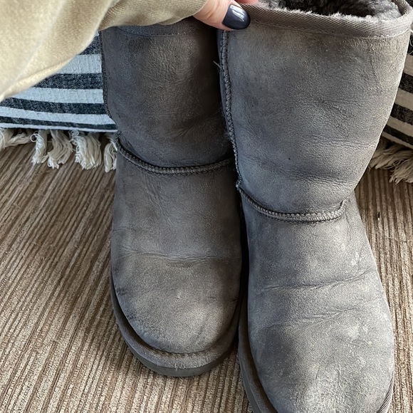 Gray Classic Ugg Boots - Picture 2 of 3